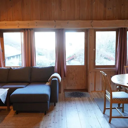 Melkevoll Bretun Holiday home *