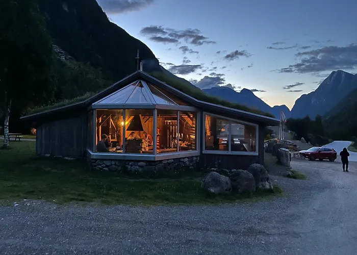 Melkevoll Bretun Tatil Evi Briksdalsbre