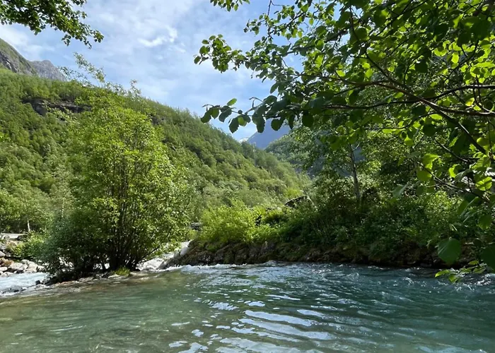 Tatil Evi Melkevoll Bretun Briksdalsbre