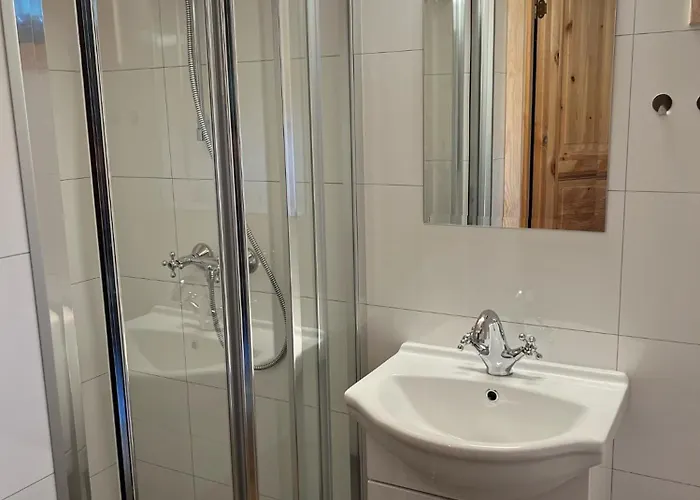 Melkevoll Bretun * Briksdalsbre