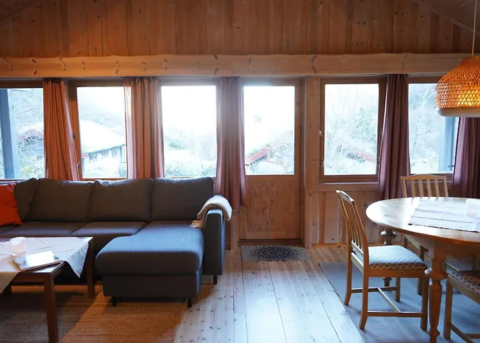 Melkevoll Bretun Tatil Evi *