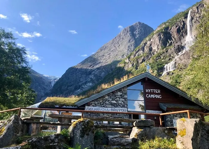 Melkevoll Bretun Tatil Evi