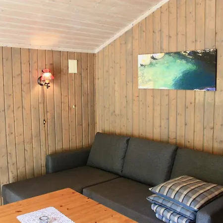 Melkevoll Bretun * Briksdalsbre