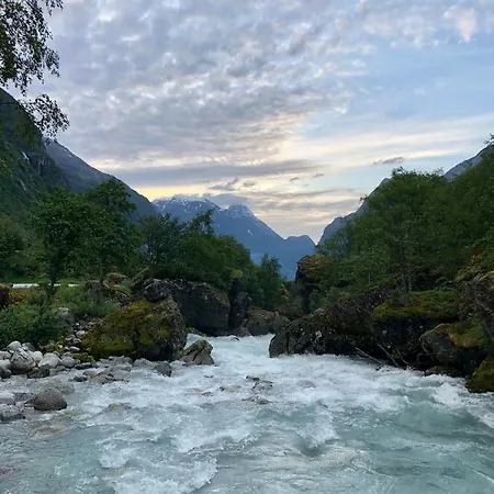 Дом отдыха Melkevoll Bretun Briksdalsbre